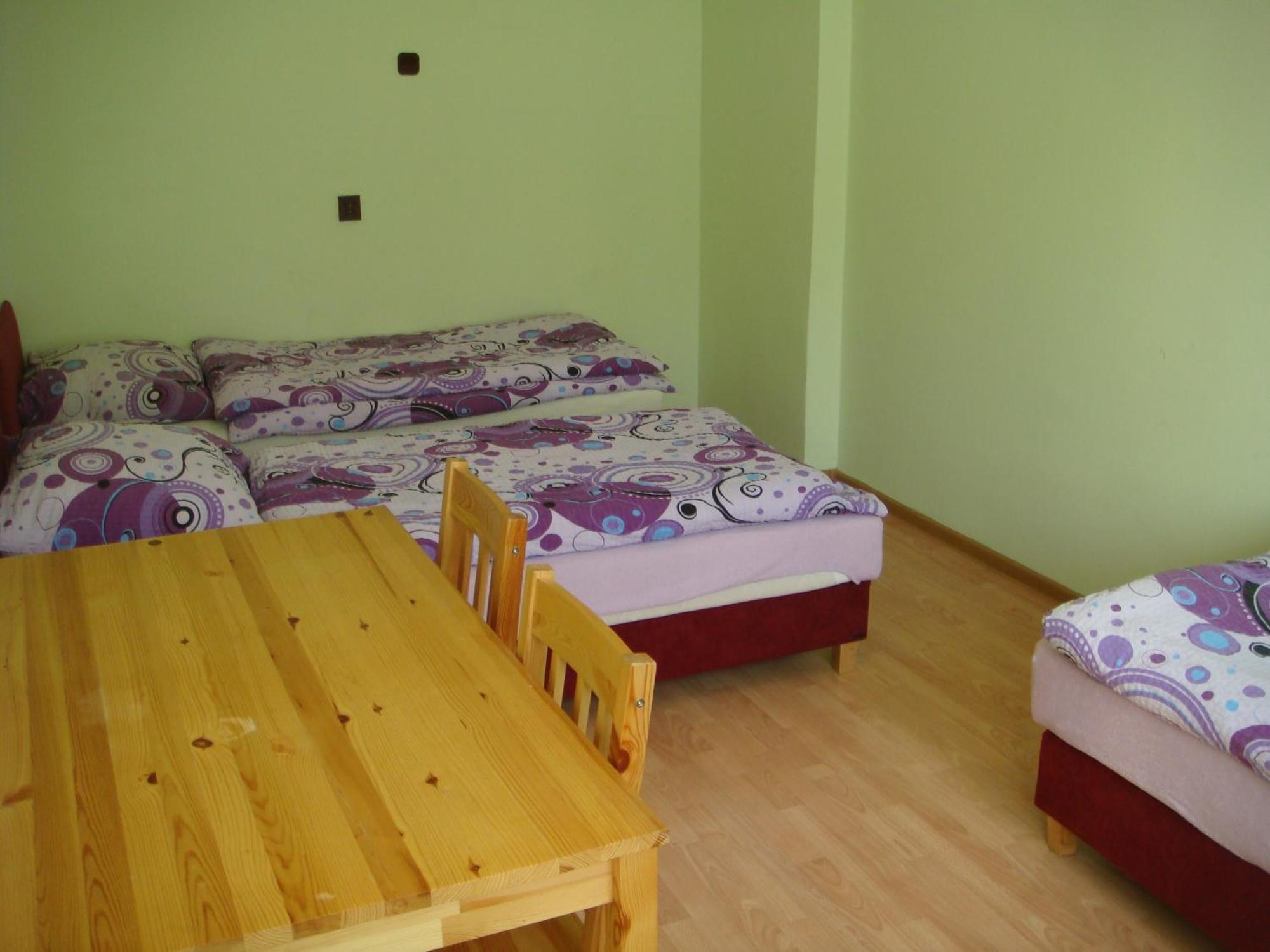 Hostel Omega Rzeszów Esterno foto